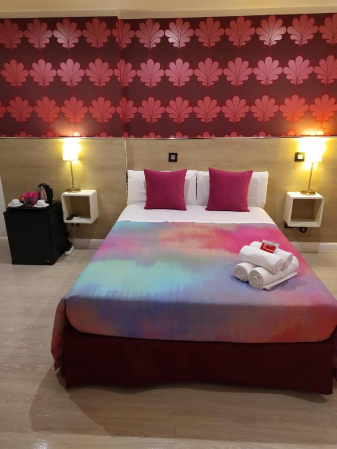 Hostal Inn Мадрид Экстерьер фото