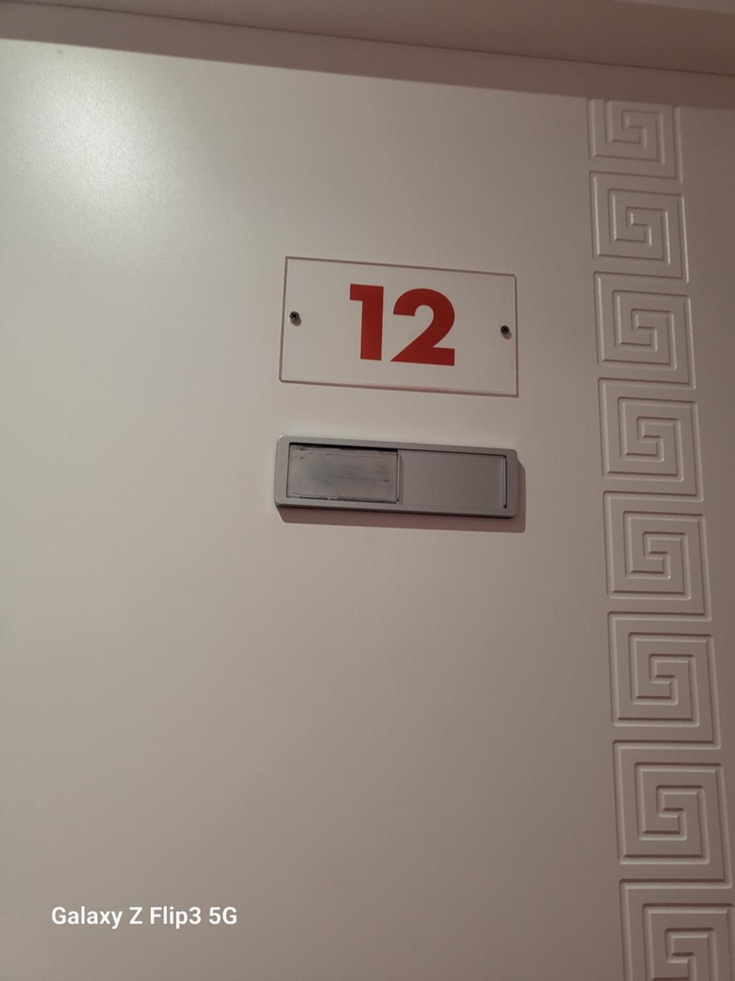Hostal Inn Мадрид Экстерьер фото